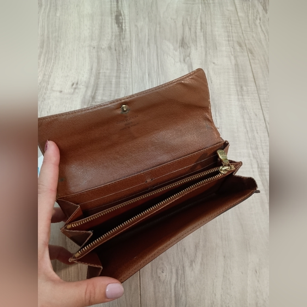 Louis Vuitton Monogram Portefeiulle Sarah LongBifold Wallet Brown - Picture 8 of 13